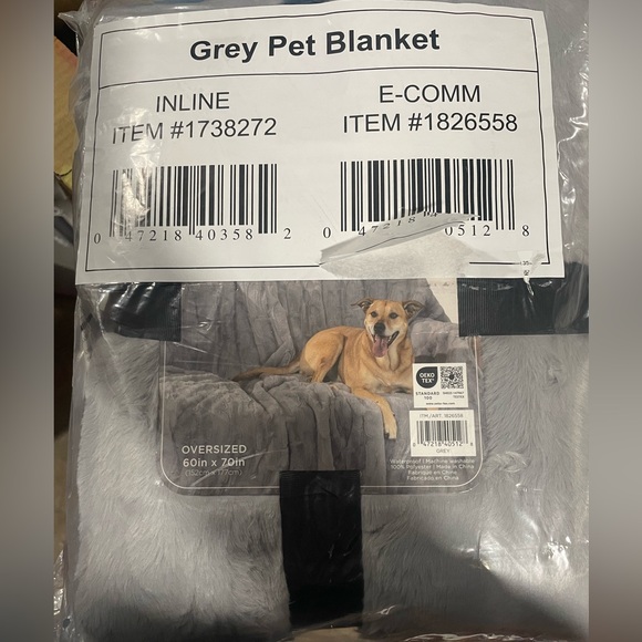 Brentwood oversized waterproof pet blanket - Picture 2 of 3